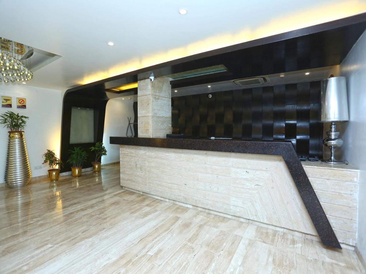 Golden Blossom Imperial Resorts Lucknow Exterior foto